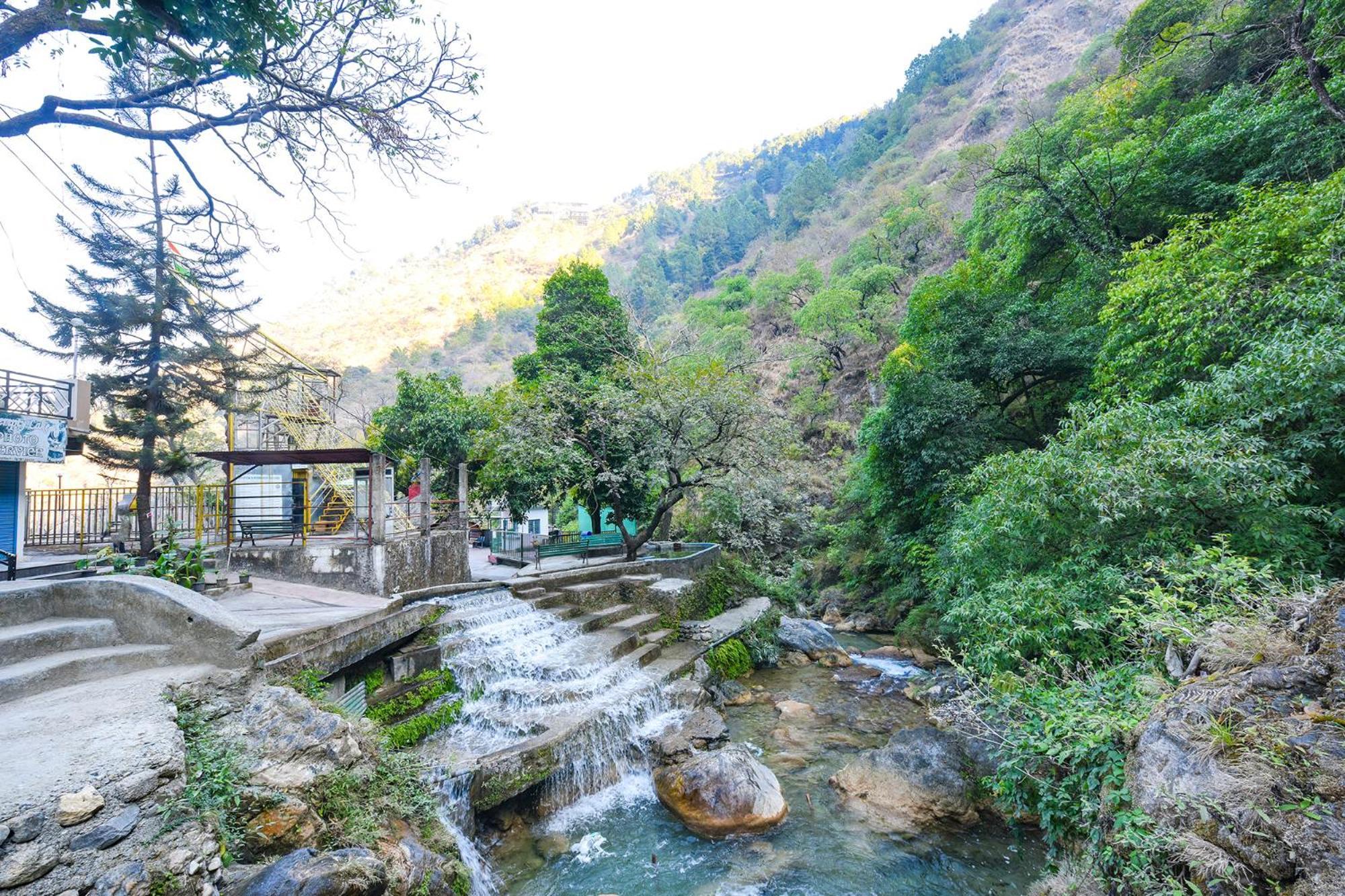 Fabhotel Kempty Lake Resort Mussoorie Kültér fotó